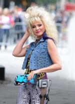 Ким Кэтролл: 292x400 / 27 Кб