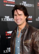 Том Круз: 1462x2048 / 537 Кб