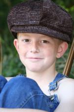 Зейн Хьюетт: 1365x2048 / 329 Кб