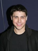 Логан Хаффман: 299x400 / 16 Кб