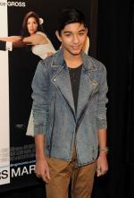 Марк Инделикато: 408x600 / 45 Кб