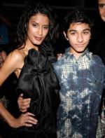 Марк Инделикато: 306x400 / 32 Кб