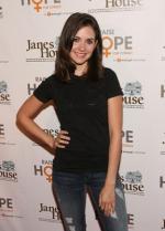 Элисон Бри: 288x400 / 23 Кб