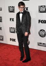 Кевин МакХэйл: 1434x2048 / 512 Кб