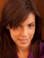 Mary Newman: 444x576 / 29 Кб