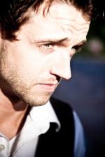 Nick Grosvenor: 1200x1800 / 223 Кб