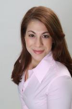 Melina Lekkas: 1370x2048 / 305 Кб