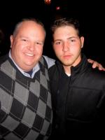 Ewan Bourne: 360x480 / 28 Кб