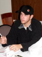 Ewan Bourne: 360x480 / 32 Кб