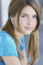 Sophia Elise Brister: 1365x2048 / 260 Кб