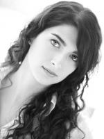 Тиффани Лонсдэйл: 480x640 / 46 Кб