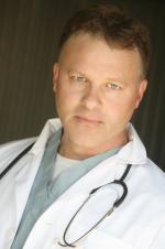 Peter Christian: 1365x2048 / 252 Кб