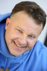 Peter Christian: 591x888 / 78 Кб