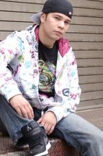 Miguel Jarquin-Moreland: 1365x2048 / 505 Кб