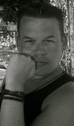 Ли Асквит-Коу: 1136x1928 / 400 Кб