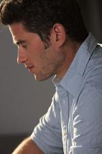 Кларк Фриман: 480x720 / 54 Кб