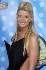 Тара Рид: 267x400 / 23 Кб