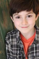 Мэйсон Кук: 600x900 / 96 Кб