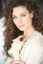 Алисия Миншью: 1365x2048 / 346 Кб