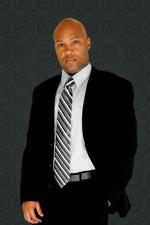 Би Гиллори: 300x450 / 19 Кб