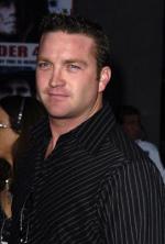 Ларри Бэгби: 271x400 / 24 Кб