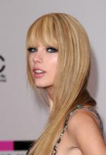 Тейлор Свифт: 275x400 / 17 Кб