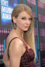 Тейлор Свифт: 270x400 / 21 Кб