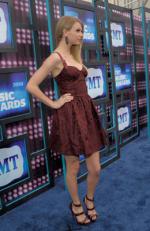 Тейлор Свифт: 260x400 / 31 Кб