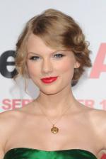 Тейлор Свифт: 268x400 / 17 Кб