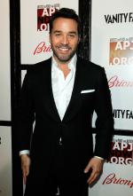 Джереми Пивен: 1396x2048 / 316 Кб