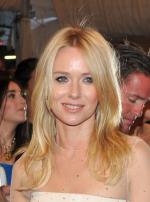 Наоми Уоттс: 1525x2048 / 348 Кб