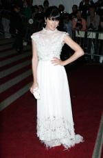 Сэльма Блэр: 263x400 / 22 Кб