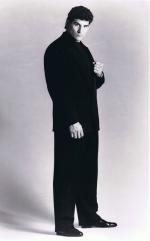 Стив Сантосуссо: 498x800 / 42 Кб