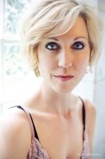 Кэти О'Грейди: 483x725 / 50 Кб