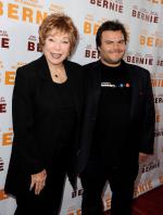 Ширли МакЛейн: 1553x2048 / 383 Кб