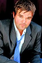 Кевин Уитли: 1375x2048 / 426 Кб