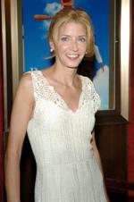 Кендес Бушнелл: 266x400 / 23 Кб