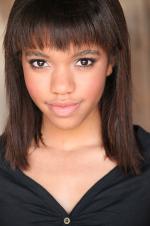 Тила Данн: 1365x2048 / 325 Кб