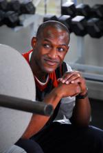 Кен Бивел: 450x672 / 39 Кб