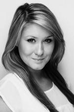 Джорджия Гудрик: 400x600 / 34 Кб