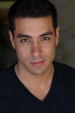 Тоби Мака: 426x639 / 22 Кб