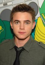 Джесси МакКартни: 275x400 / 24 Кб