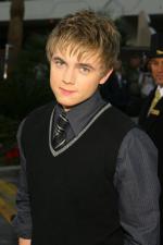 Джесси МакКартни: 267x400 / 19 Кб