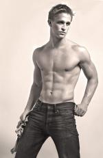 Бен Дэвис: 1330x2048 / 277 Кб