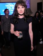 Кэрис ван Хаутен: 1568x2048 / 508 Кб