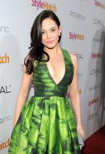 Роуз МакГоун: 1409x2048 / 557 Кб