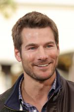 Брэд Уомак: 1365x2048 / 263 Кб