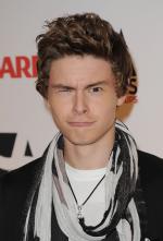 Каллэн МакОлифф: 1395x2048 / 512 Кб