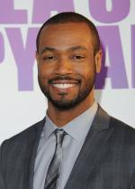 Айзая Мустафа: 1476x2048 / 492 Кб