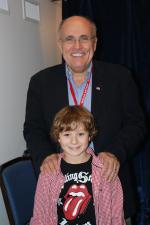 Джейк Ричард Сичильяно: 1371x2048 / 389 Кб